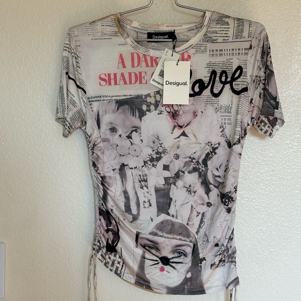Desigual Artistic Newspaper Print Top(new)